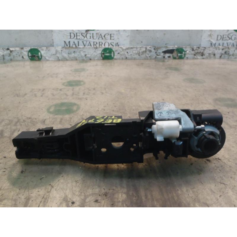 Recambio de maneta exterior trasera izquierda para renault laguna grandtour iii 1.5 dci diesel referencia OEM IAM   