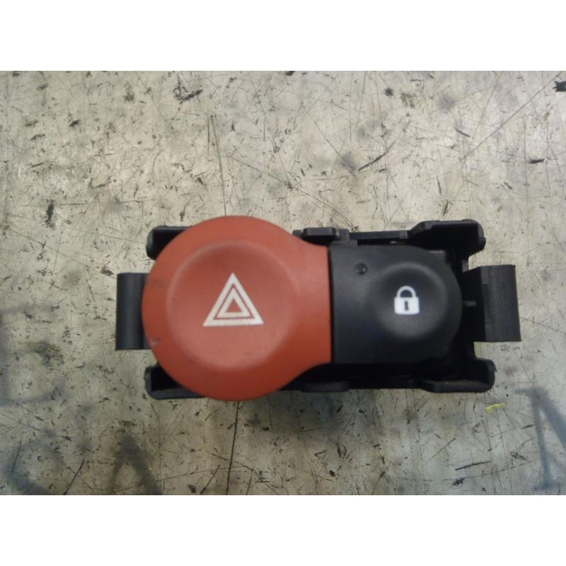 Recambio de warning para renault grand modus 1.2 16v referencia OEM IAM 252103766R  