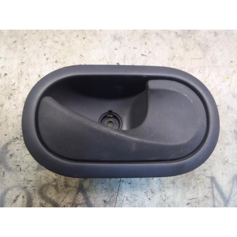 Recambio de maneta interior delantera derecha para renault grand modus 1.2 16v referencia OEM IAM 8200310580  