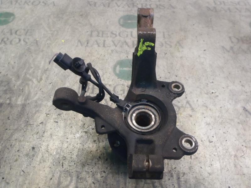 Recambio de mangueta delantera izquierda para renault grand modus 1.2 16v referencia OEM IAM 8200345944  