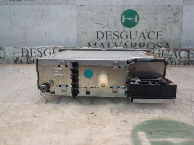 Recambio de sistema audio / radio cd para renault modus confort dynamique referencia OEM IAM 8200357388 8200357388TM741 