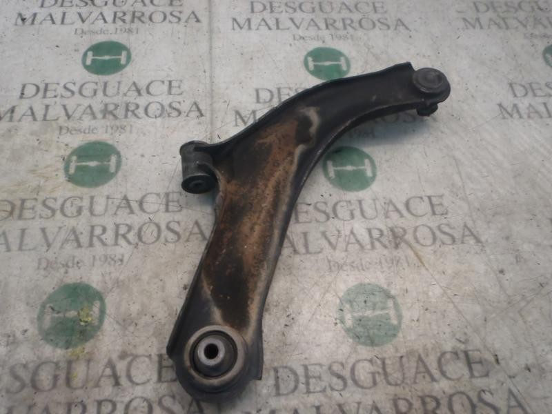 Recambio de brazo suspension inferior delantero izquierdo para renault modus confort dynamique referencia OEM IAM 8200744091  
