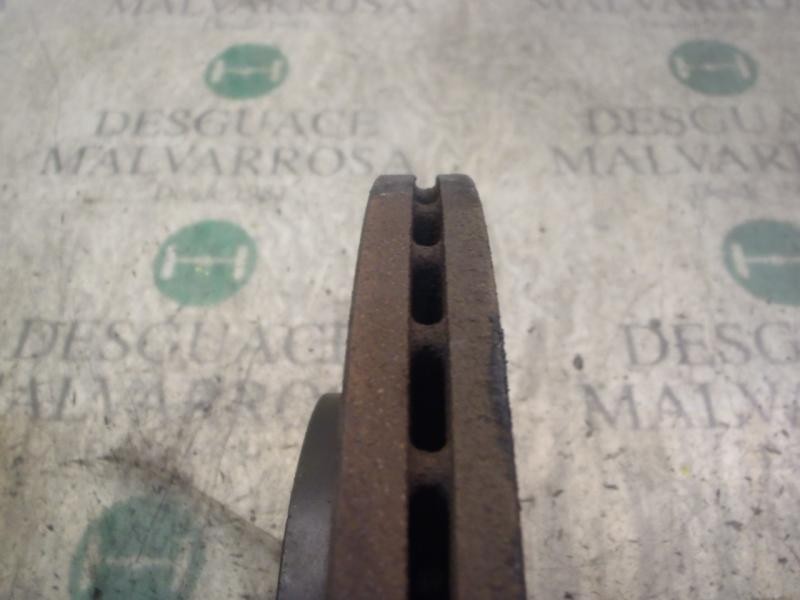 Recambio de disco freno delantero para renault clio ii fase ii (b/cb0) sport referencia OEM IAM   