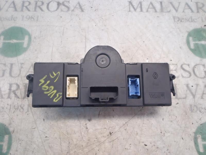 Recambio de mando climatizador para renault scenic ii confort expression referencia OEM IAM   
