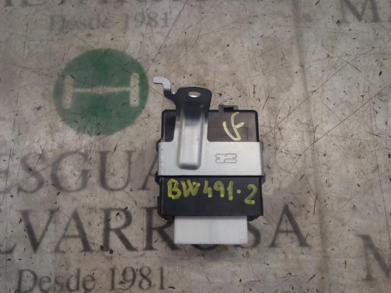 Recambio de modulo electronico para toyota iq 2 referencia OEM IAM   
