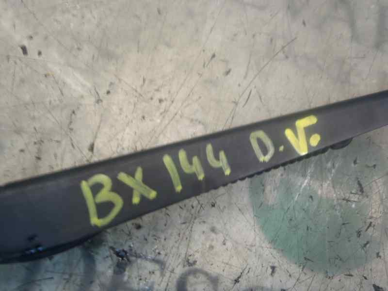 Recambio de brazo limpia delantero derecho para peugeot 307 (s1) xt referencia OEM IAM   