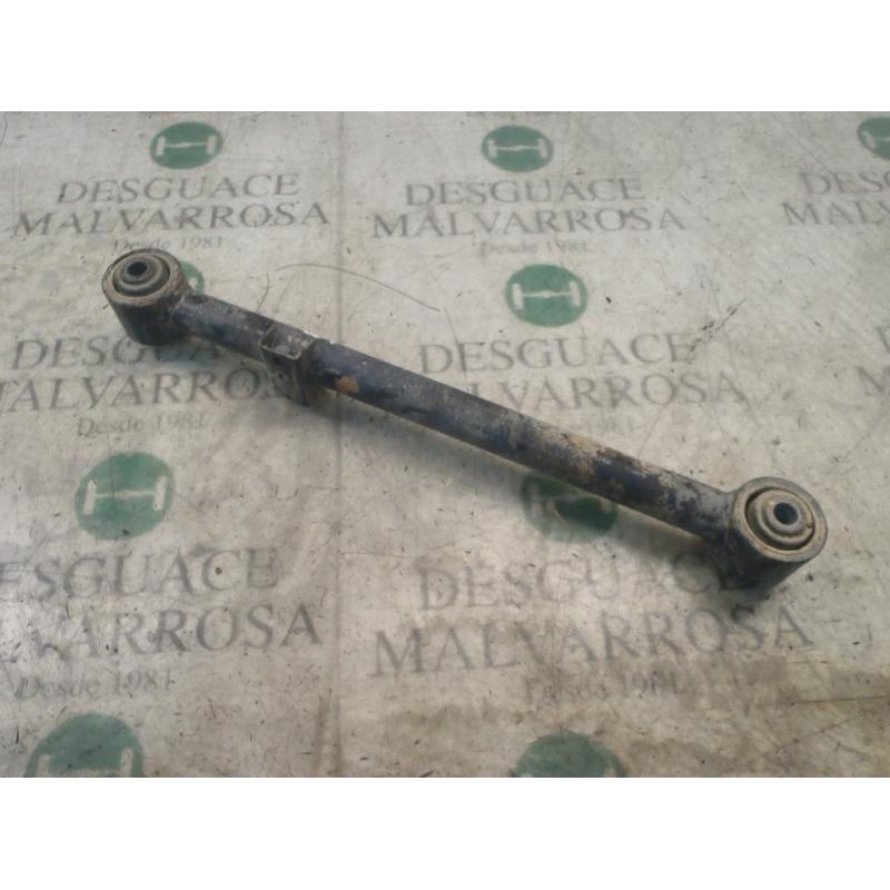 Recambio de brazo suspension inferior trasero izquierdo para ssangyong korando 2.9 tdi lux referencia OEM IAM   