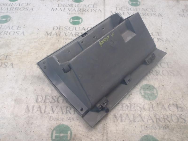 Recambio de guantera para ssangyong korando 2.9 tdi lux referencia OEM IAM   