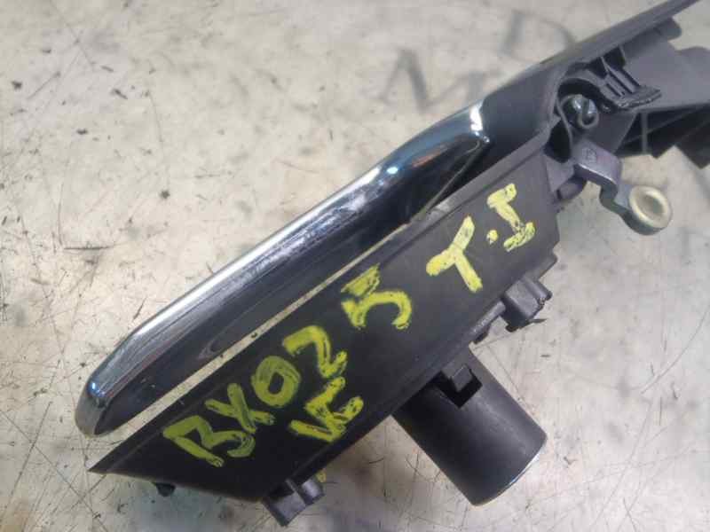 Recambio de maneta interior trasera izquierda para opel astra h berlina essentia referencia OEM IAM   