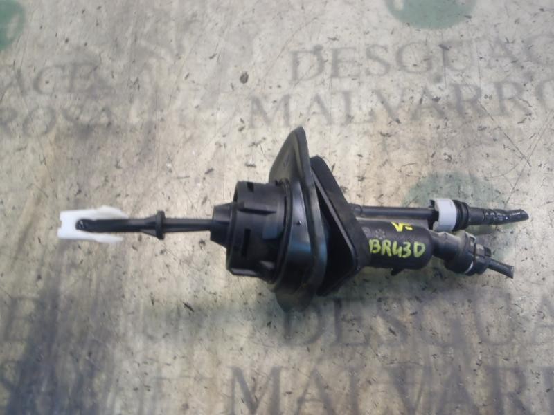 Recambio de bomba embrague para ford focus lim. (cb4) business referencia OEM IAM   