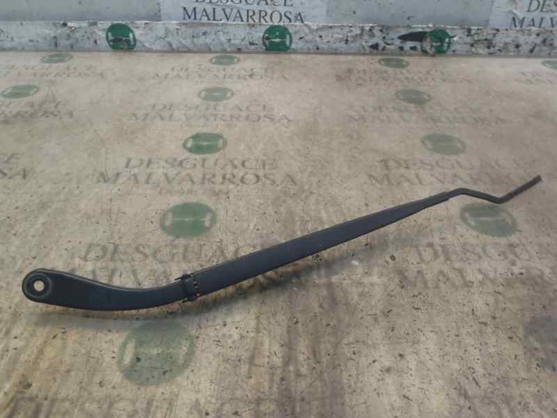 Recambio de brazo limpia delantero izquierdo para renault scenic ii 1.5 dci diesel referencia OEM IAM   