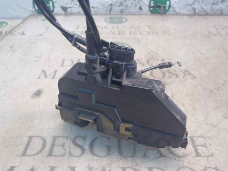 Recambio de cerradura puerta delantera derecha para renault scenic ii 1.5 dci diesel referencia OEM IAM   