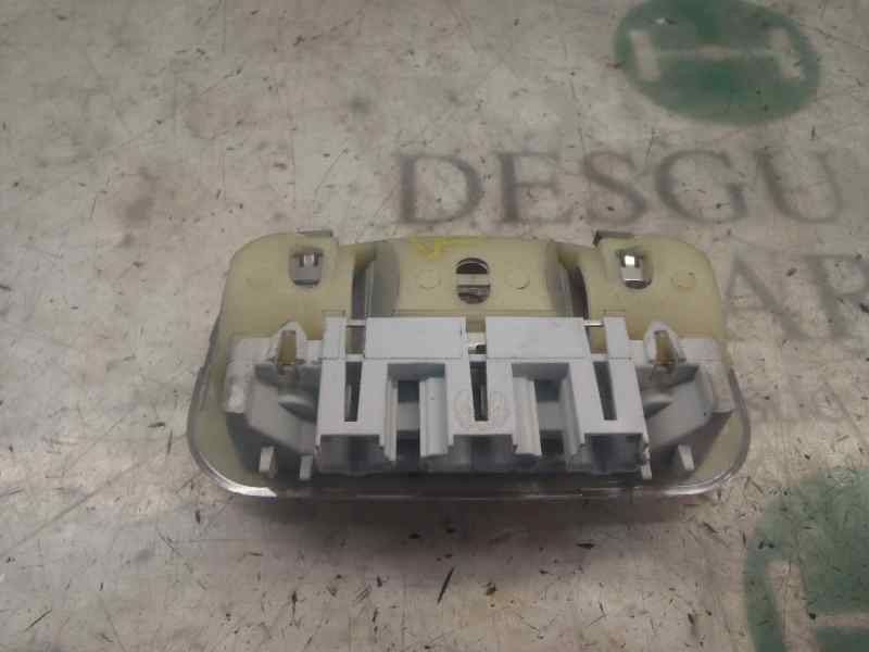 Recambio de piloto interior para peugeot 1007 dolce referencia OEM IAM   