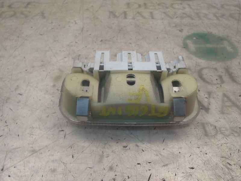 Recambio de piloto interior para peugeot 1007 dolce referencia OEM IAM   