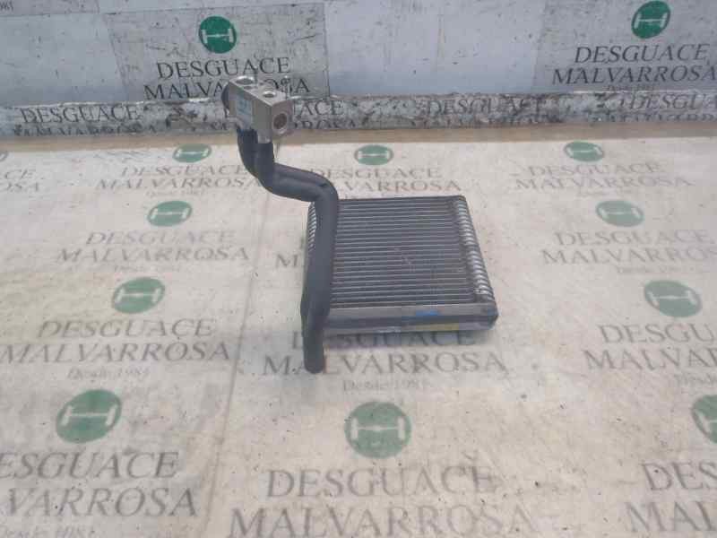 Recambio de evaporador aire acondicionado para ford fiesta (cb1) ambiente referencia OEM IAM   