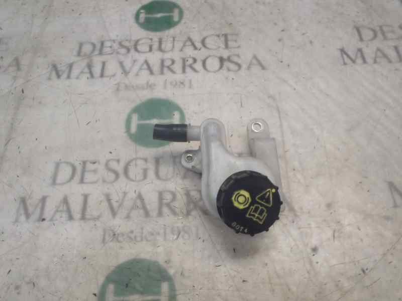 Recambio de deposito servo para ford fiesta (cb1) ambiente referencia OEM IAM   