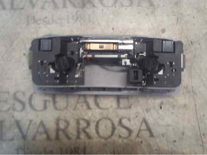 Recambio de piloto interior para mazda 3 berlina (bk) 1.6 crdt active referencia OEM IAM GJ6A6997077  