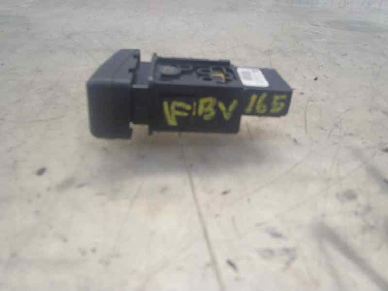 Recambio de warning para mazda 3 berlina (bk) 1.6 crdt active referencia OEM IAM BP4K664H0 BP4K664HD 03750330