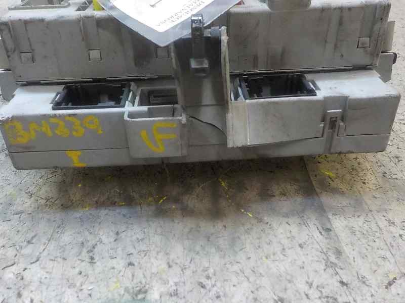 Recambio de caja reles / fusibles para lancia musa (184) 1.9 jtd oro referencia OEM IAM   