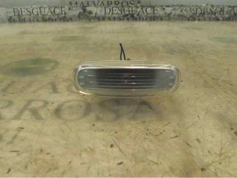 Recambio de piloto lateral derecho para lancia musa (184) 1.9 jtd oro referencia OEM IAM   