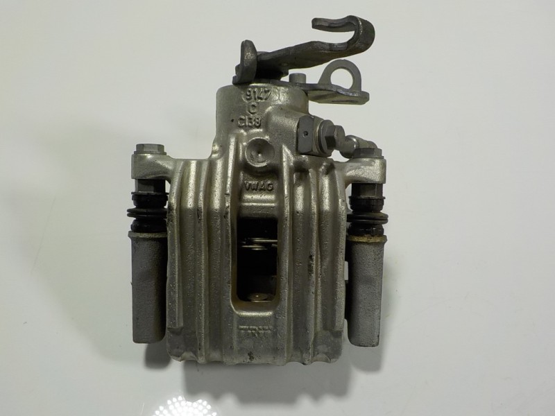 Recambio de pinza freno trasera derecha para audi a1 sportback (gba) 1.0 tfsi referencia OEM IAM 2Q0615424C  