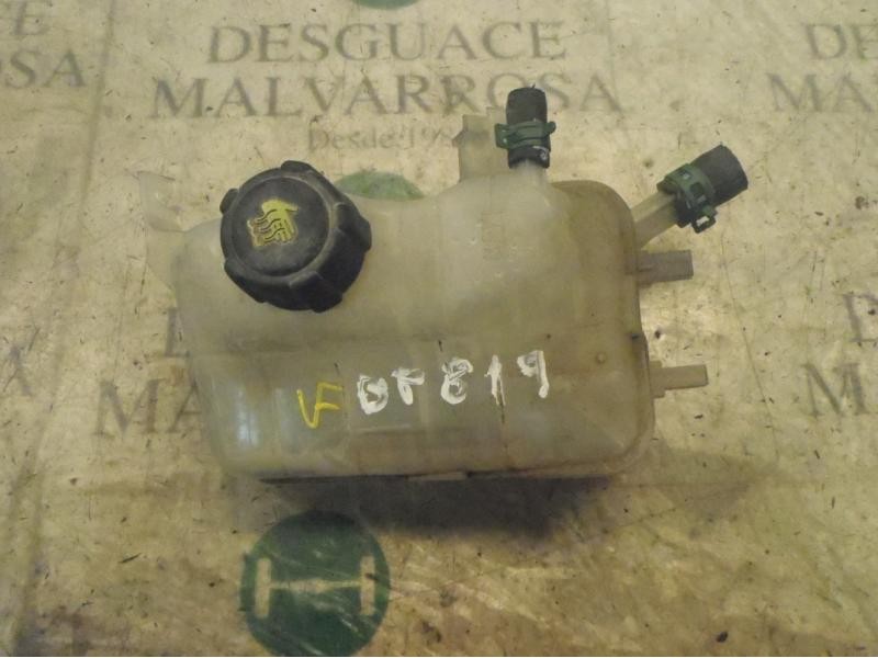 Recambio de deposito expansion para renault megane iii coupe gt referencia OEM IAM 217100005R  