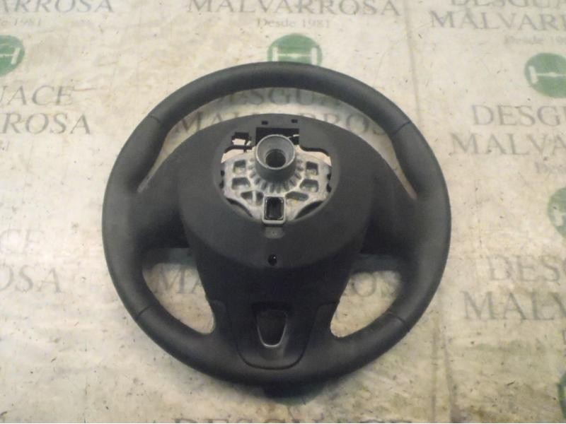 Recambio de volante para renault megane iii coupe gt referencia OEM IAM 484306291R  