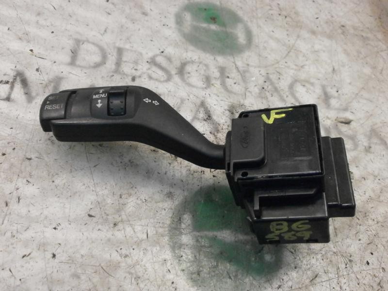 Recambio de mando intermitentes para ford focus sportbreak (cap) 1.6 tdci cat referencia OEM IAM 1362588 3M5T13335BD 