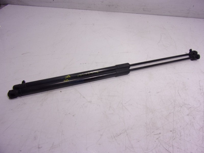 Recambio de amortiguadores maletero / porton para audi q2 (gab) 1.6 tdi referencia OEM IAM 81A827552B 81A827552B 