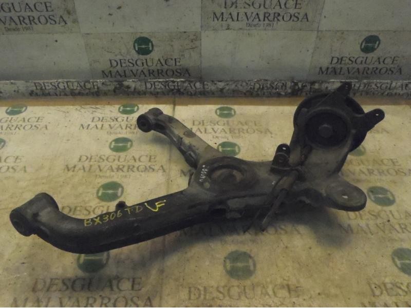 Recambio de mangueta trasera derecha para mercedes-benz vito (w638) caja cerrada 110 d  (638.074) referencia OEM IAM   