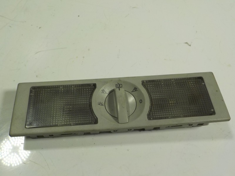 Recambio de piloto interior para seat altea (5p1) 2.0 tdi referencia OEM IAM   