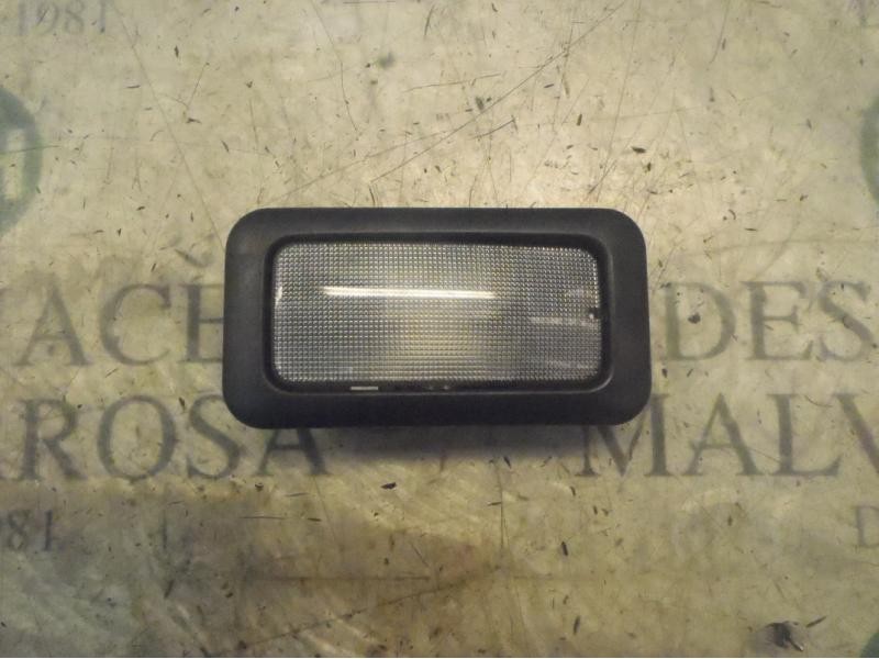 Recambio de piloto interior para alfa romeo 147 (190) 1.9 jtd distinctive referencia OEM IAM 735301817  