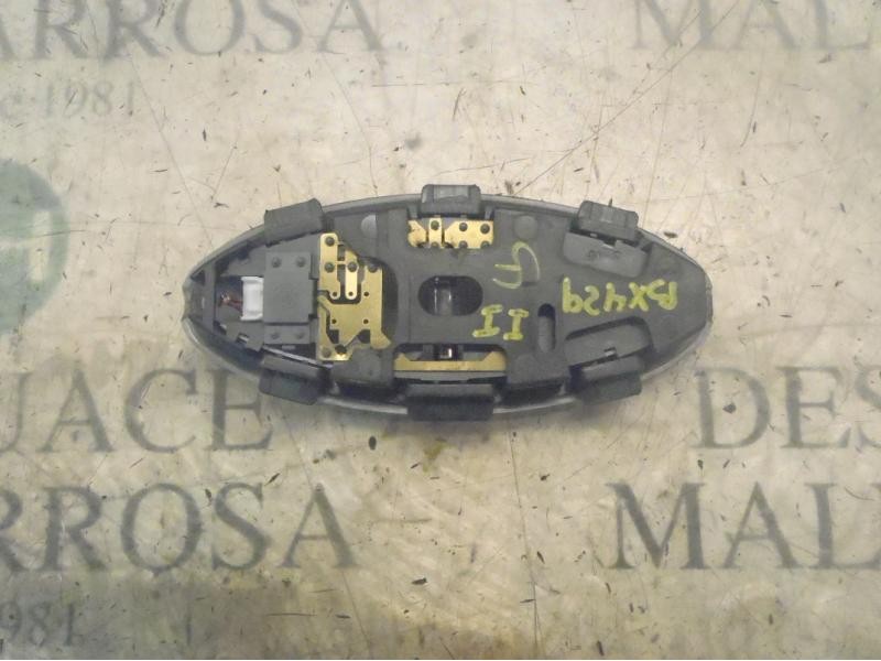 Recambio de piloto interior para alfa romeo 147 (190) 1.9 jtd distinctive referencia OEM IAM 156027778  