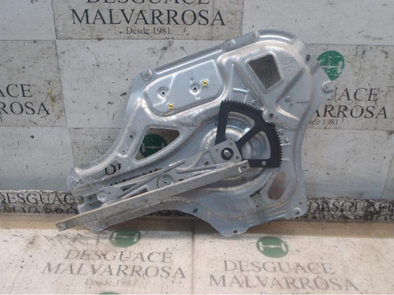 Recambio de elevalunas delantero derecho para kia opirus básico referencia OEM IAM 824023F010  