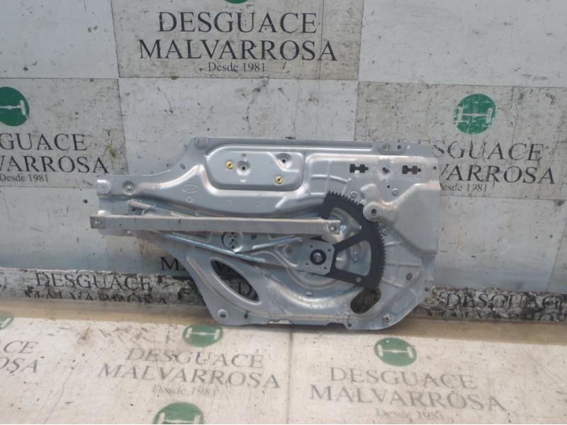 Recambio de elevalunas trasero izquierdo para kia opirus básico referencia OEM IAM 834013F010  