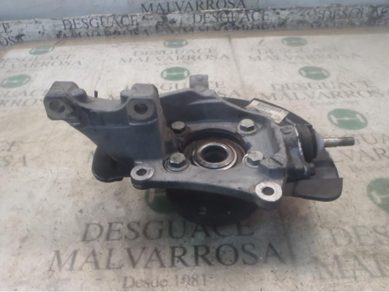 Recambio de mangueta delantera derecha para volvo s60 berlina 2.4 d referencia OEM IAM   