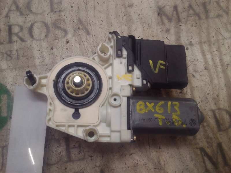 Recambio de motor elevalunas trasero derecho para seat leon (1m1) signo referencia OEM IAM   