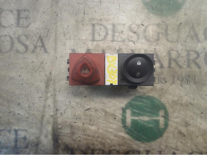 Recambio de warning para renault megane ii classic berlina dynamique referencia OEM IAM   