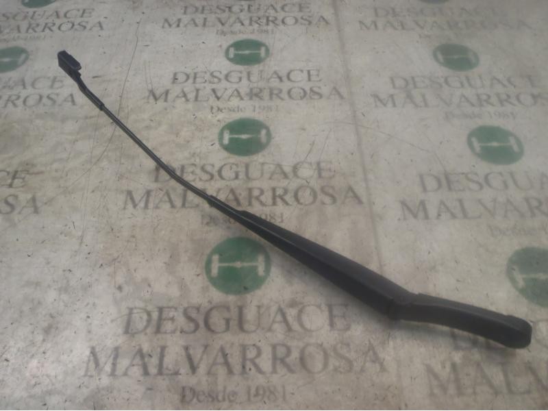 Recambio de brazo limpia delantero derecho para seat ibiza (6j5) stylance / style referencia OEM IAM 6J1955410  