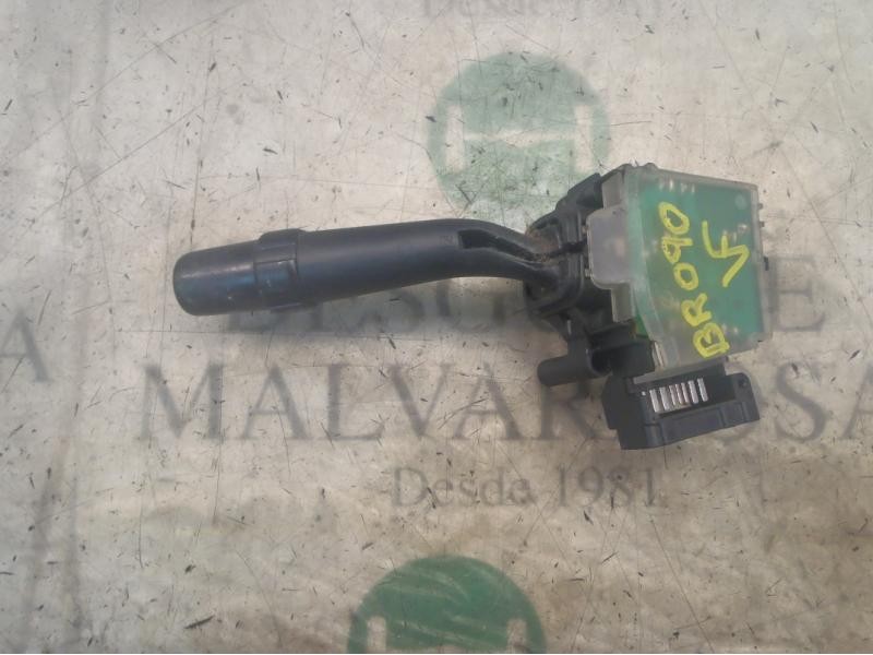 Recambio de mando limpia para toyota avensis berlina (t25) 2.0 executive sedán (4-ptas.) referencia OEM IAM   