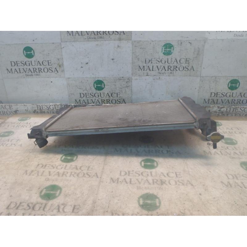 Recambio de radiador agua para toyota avensis berlina (t25) 2.0 executive sedán (4-ptas.) referencia OEM IAM   