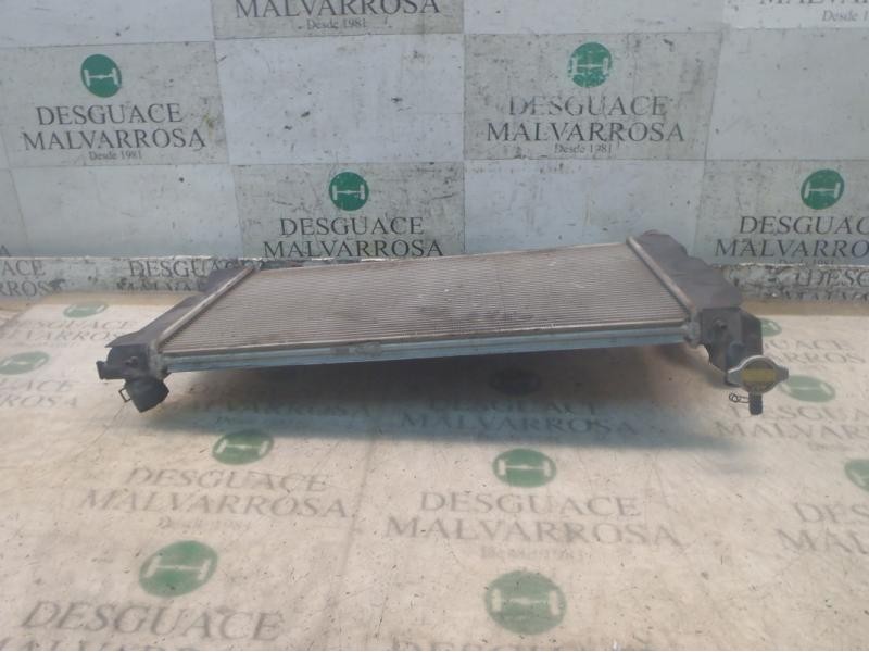 Recambio de radiador agua para toyota avensis berlina (t25) 2.0 executive sedán (4-ptas.) referencia OEM IAM   