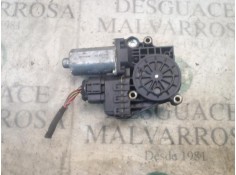 Recambio de motor elevalunas delantero izquierdo para audi a6 berlina (4b2) 2.4 (121kw) referencia OEM IAM    2