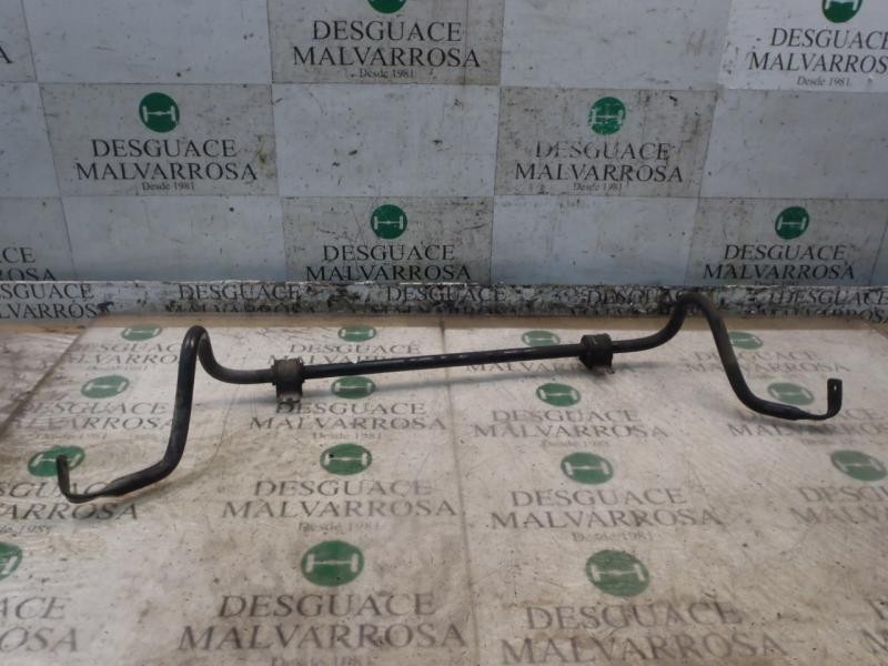 Recambio de barra estabilizadora delantera para opel vivaro combi tour edition referencia OEM IAM   