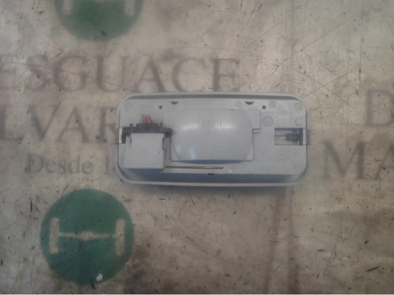 Recambio de piloto interior para volkswagen polo berlina (6n2) trendline referencia OEM IAM   