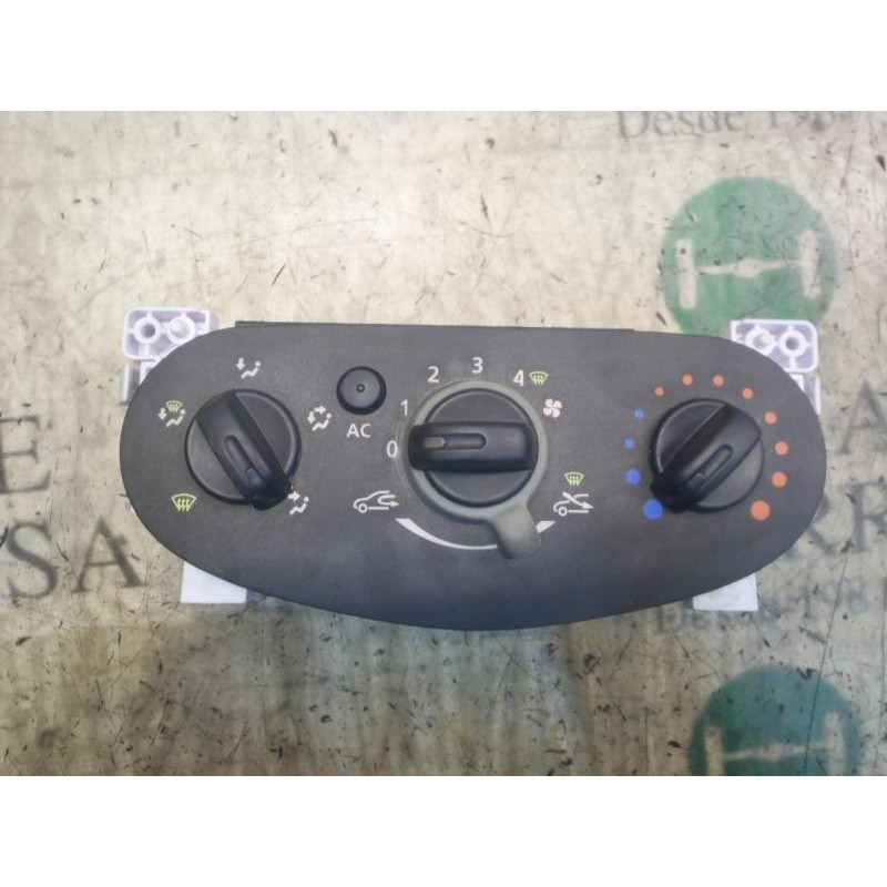 Recambio de mando calefaccion / aire acondicionado para dacia sandero ambiance referencia OEM IAM 6001551800  