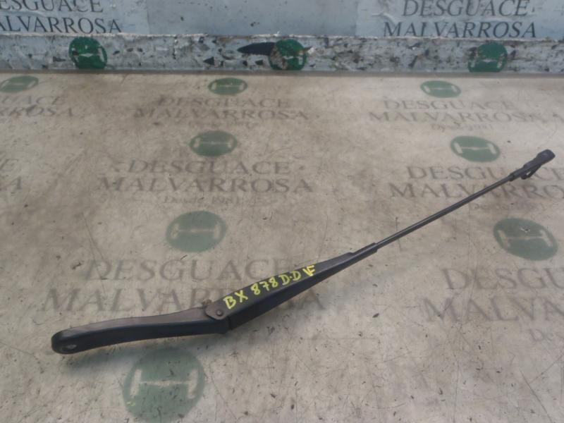 Recambio de brazo limpia delantero derecho para opel astra h ber. enjoy referencia OEM IAM   