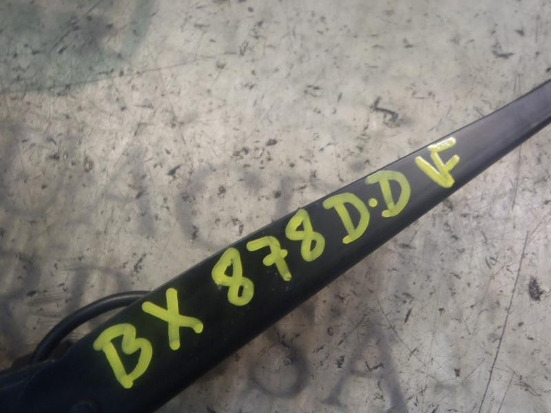 Recambio de brazo limpia delantero derecho para opel astra h ber. enjoy referencia OEM IAM   