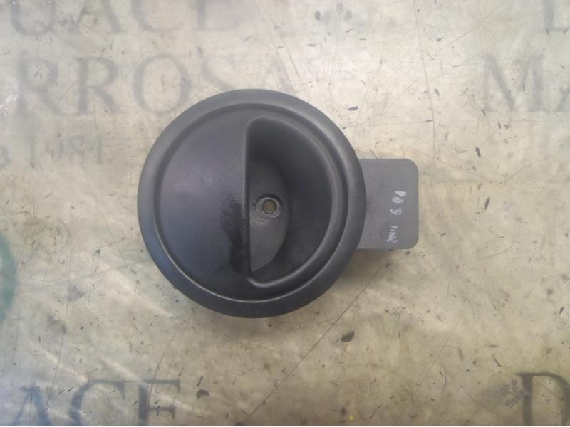 Recambio de maneta interior trasera derecha para daewoo kalos 1.4 se referencia OEM IAM   