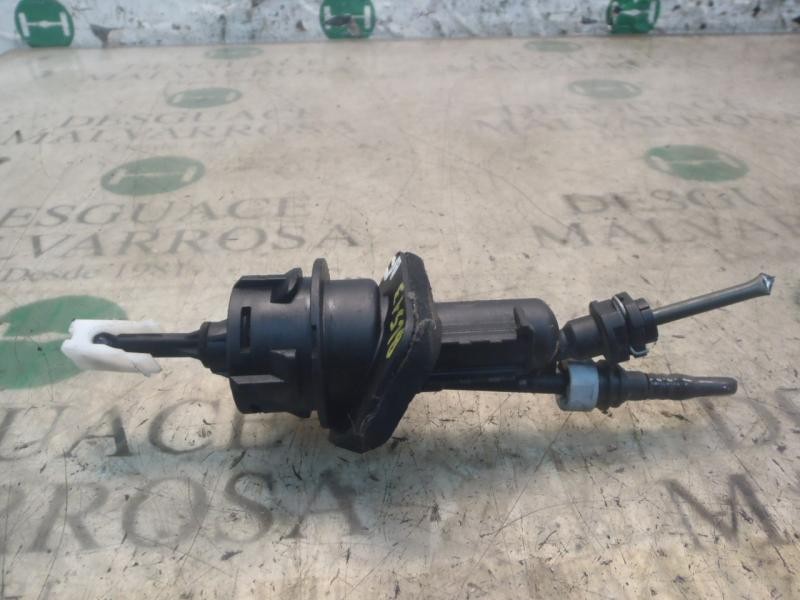 Recambio de bomba embrague para ford focus lim. (cb4) titanium referencia OEM IAM   